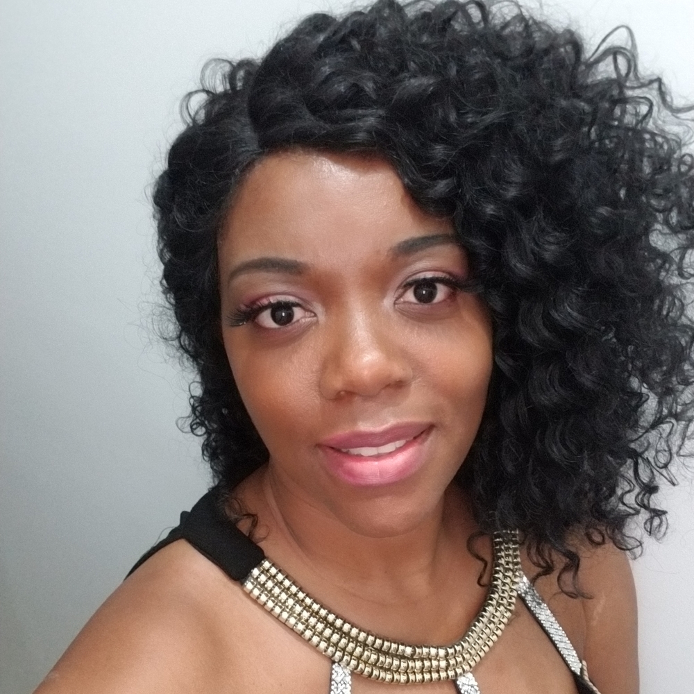 Meet your Posher, Shaniese